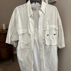 White short sleeve shirt